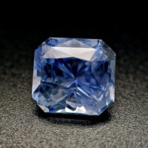 Saphir 8,50 carats 11.20x10,45x8mm